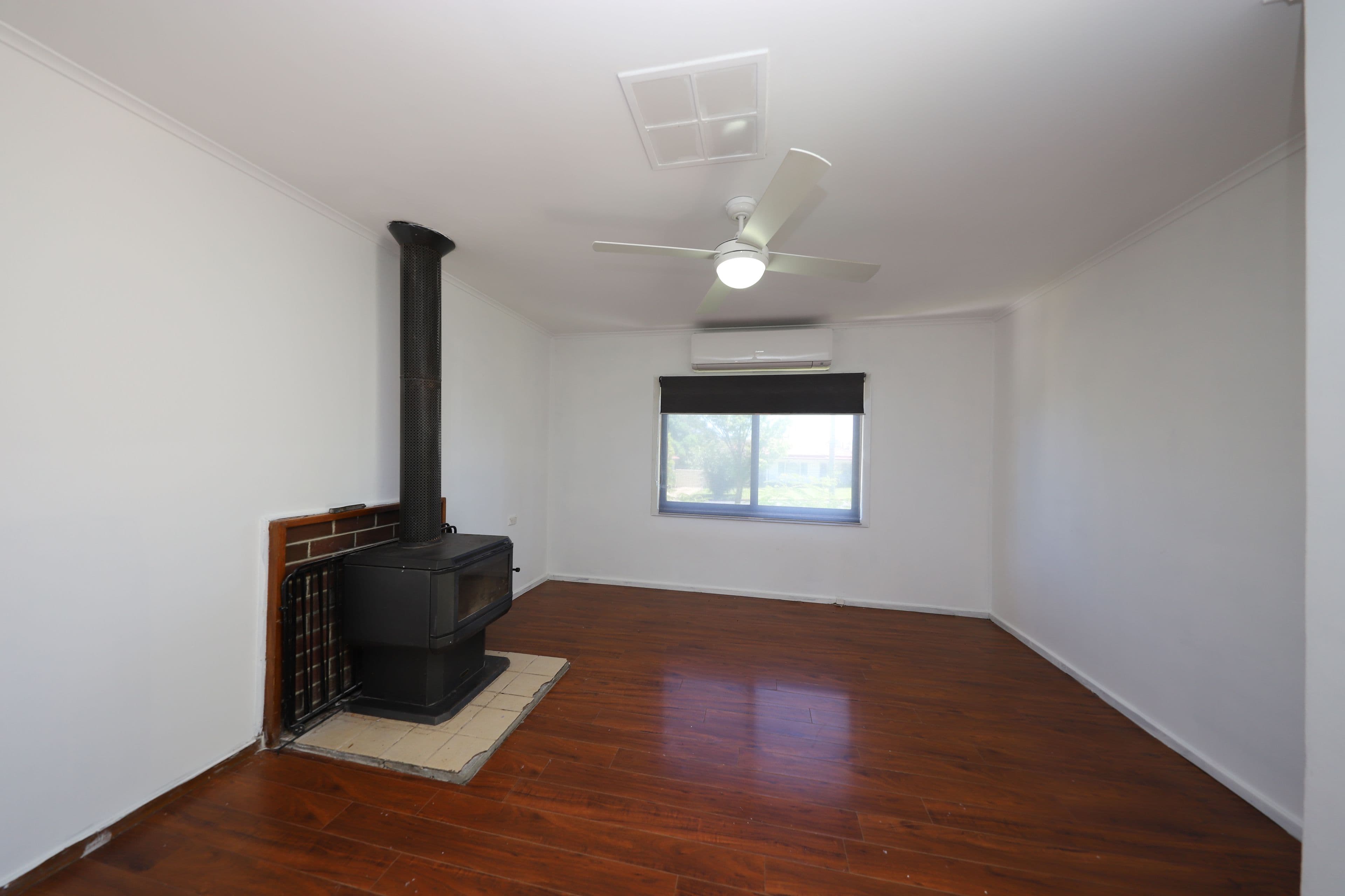 18 Tumut Street, Tumut NSW 2720, Tumut - Thumbnail 4