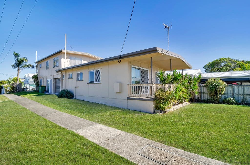 202 Cypress Terrace, PALM BEACH QLD 4221, Palm Beach - Image 1
