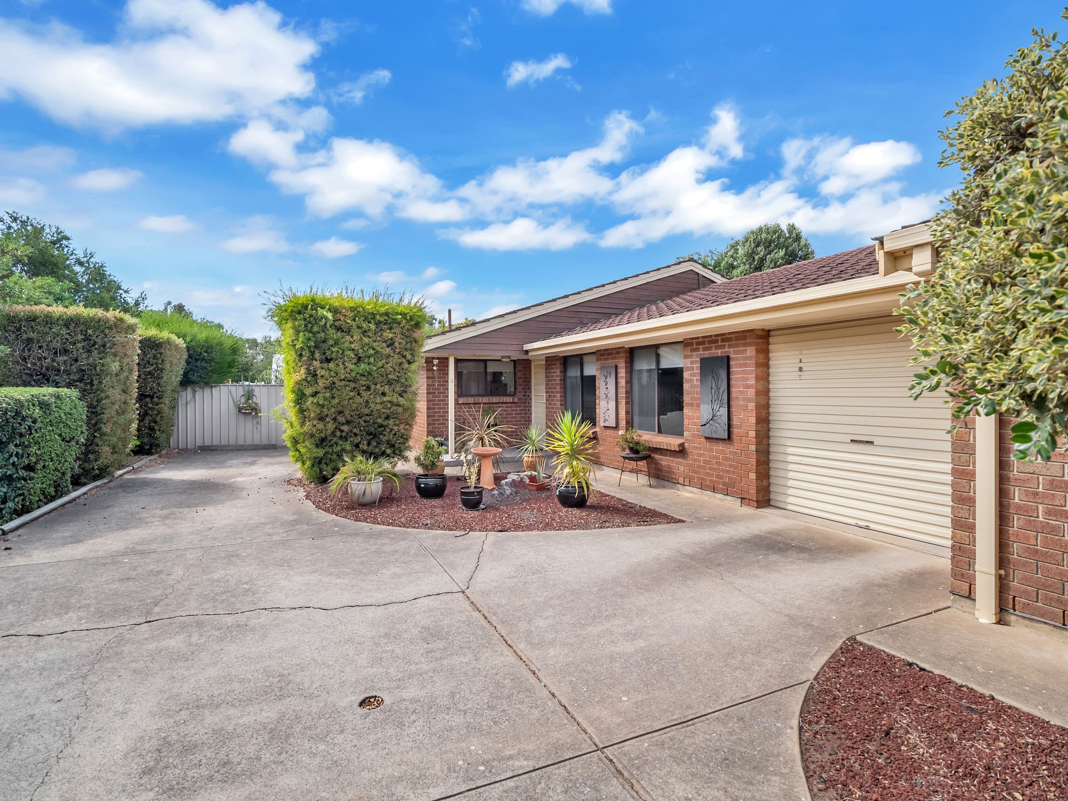 8 Parker Avenue, Strathalbyn SA 5255, Strathalbyn - Thumbnail 2