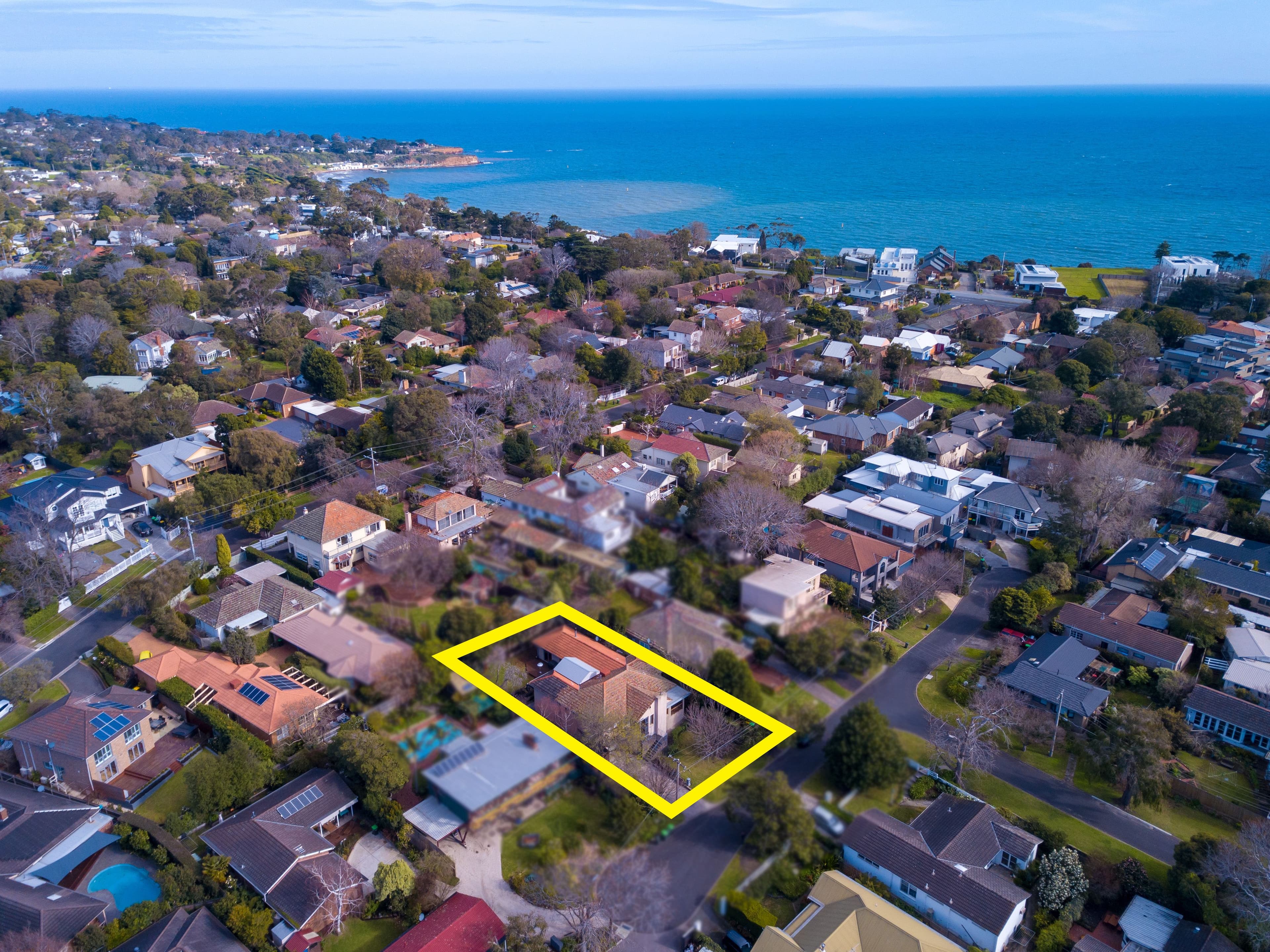 6 Bunangib Court, Frankston South VIC 3199, Frankston South - Thumbnail 2