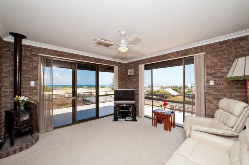 14 Dewar Way, Ledge Point WA 6043, Ledge Point - Image 1