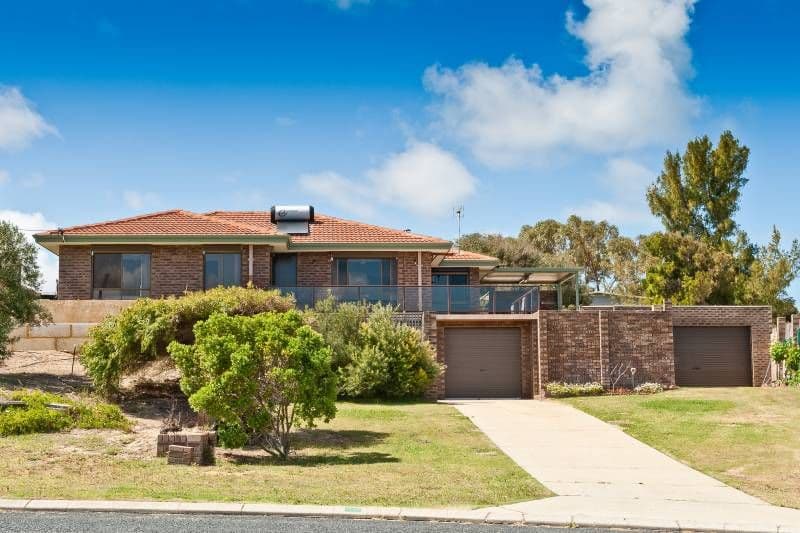 14 Dewar Way, Ledge Point WA 6043, Ledge Point - Thumbnail 4