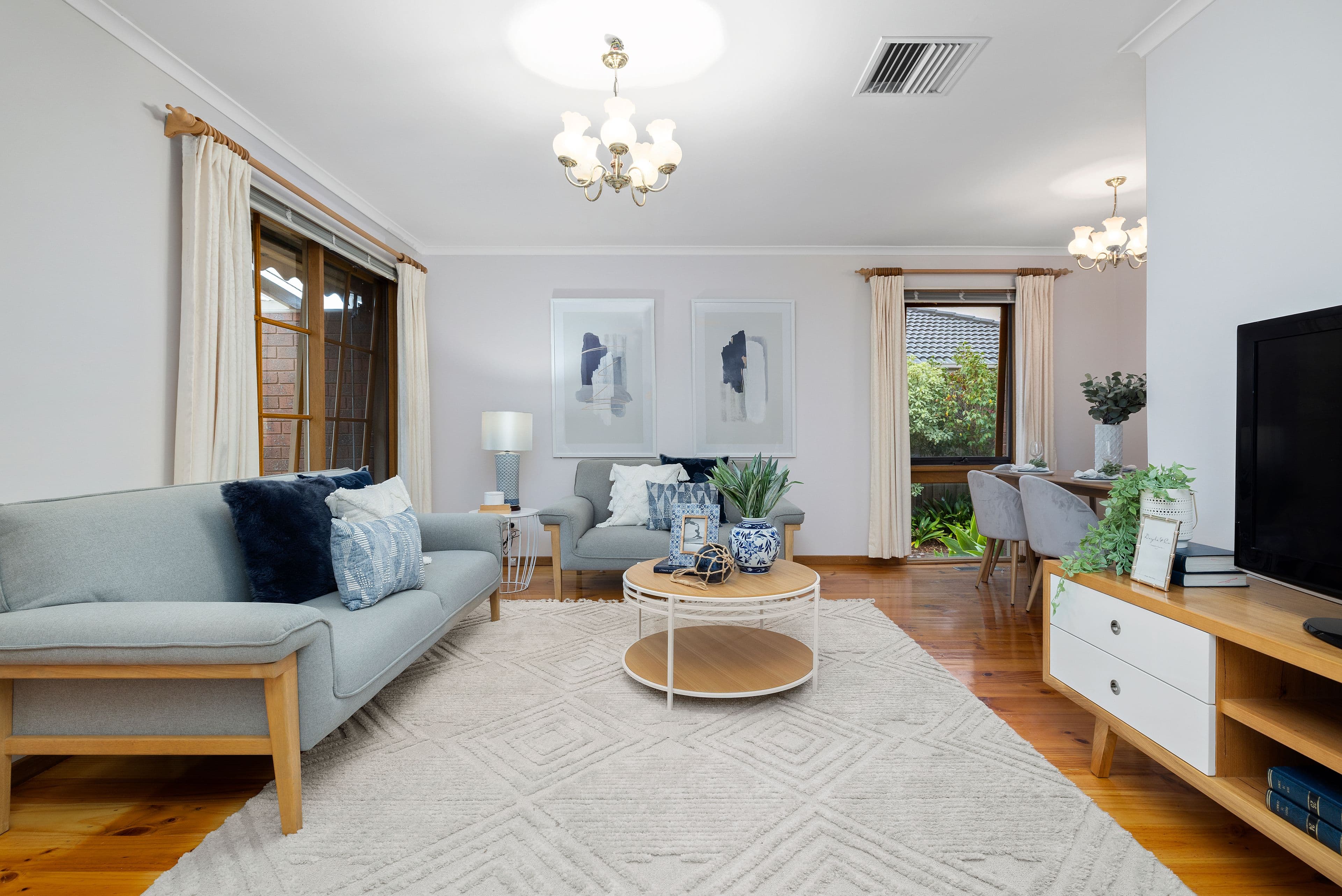 8 Lendor Court, Cheltenham VIC 3192, Cheltenham - Image 1