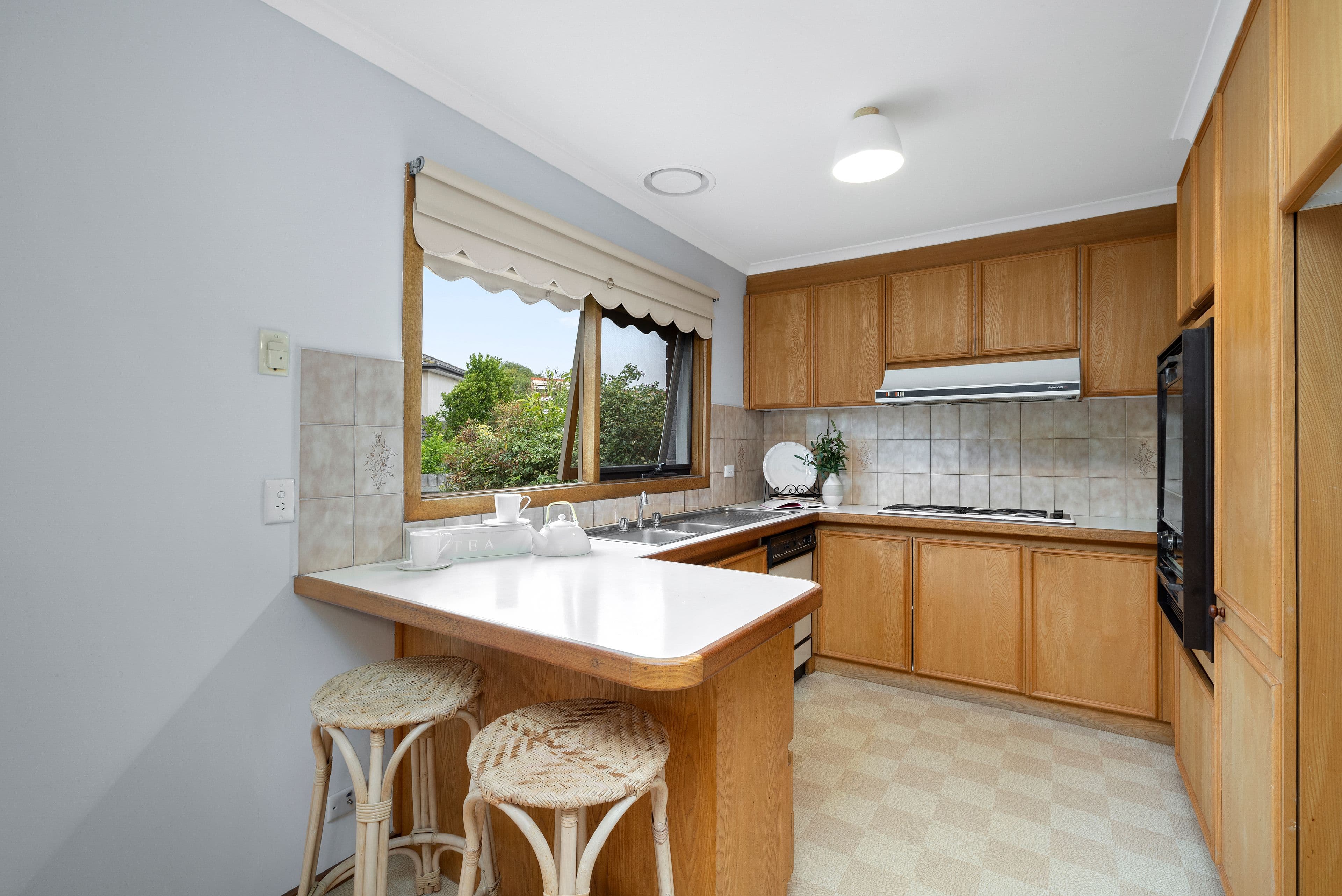 8 Lendor Court, Cheltenham VIC 3192, Cheltenham - Thumbnail 5