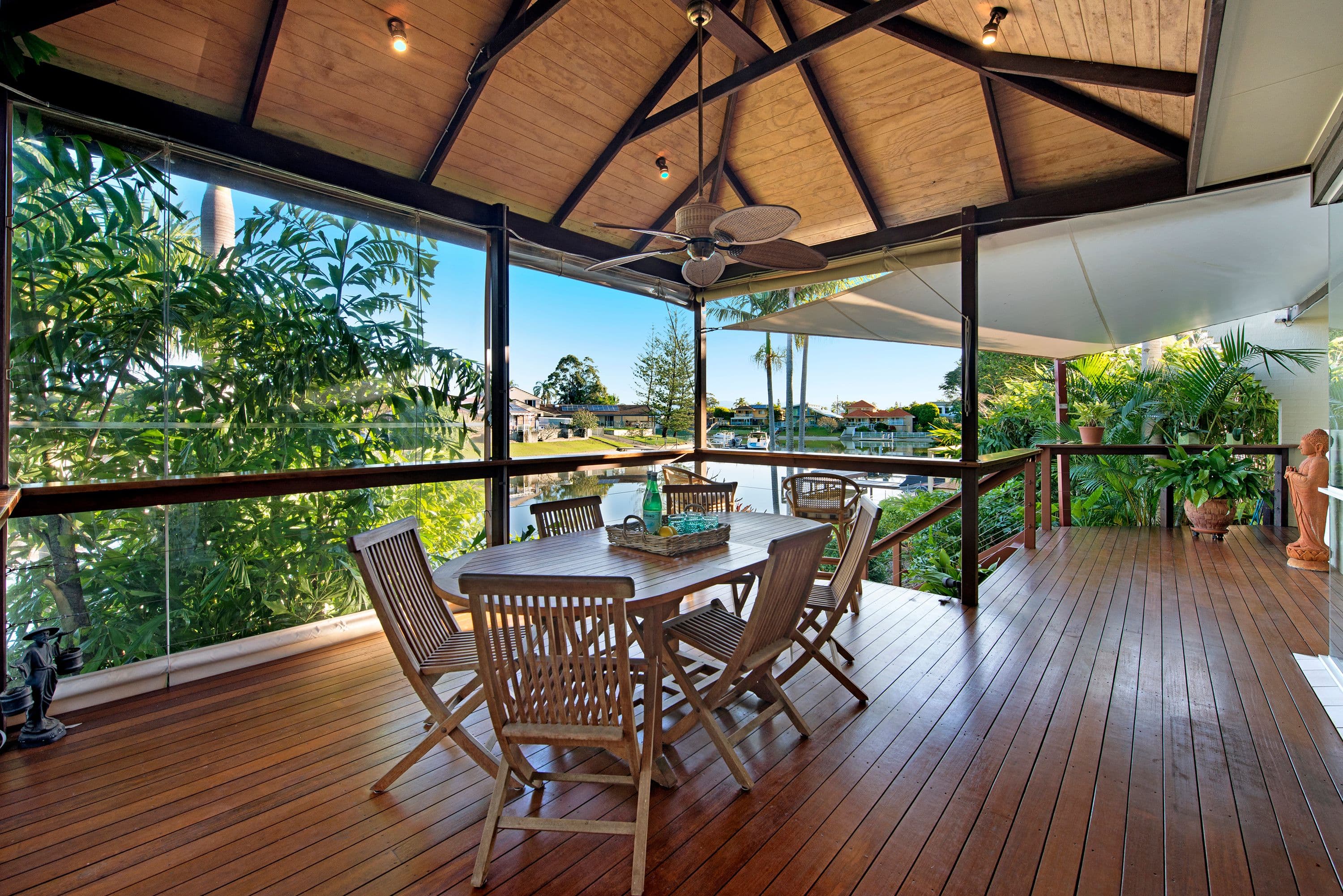 8 Andrew Avenue, Broadbeach Waters QLD 4218, Broadbeach Waters - Thumbnail 6