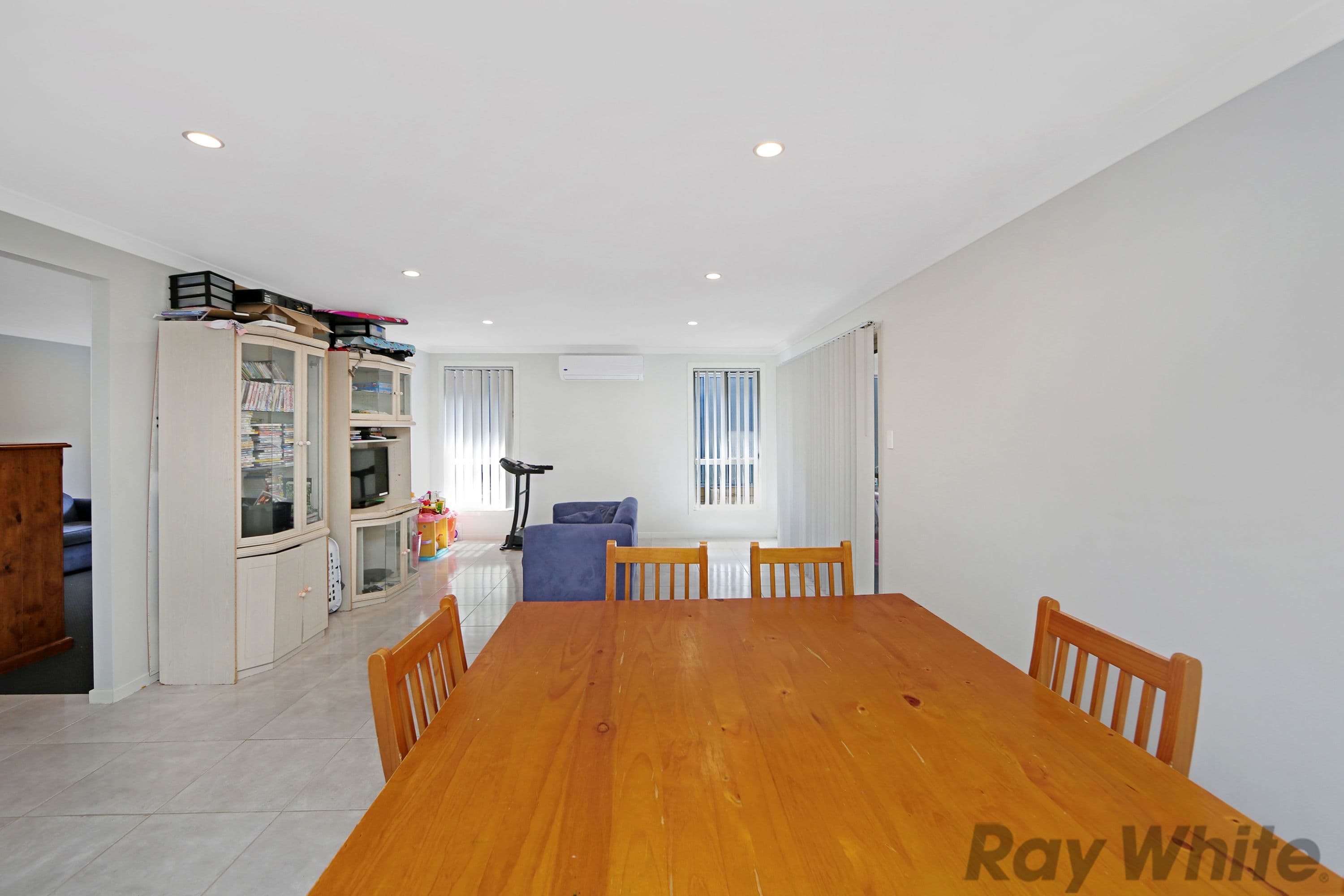 16 Voyager Street, Wadalba - Thumbnail 7