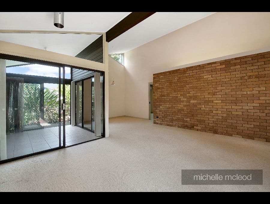 138 Burbong Street, Chapel Hill QLD 4069, Chapel Hill - Thumbnail 5