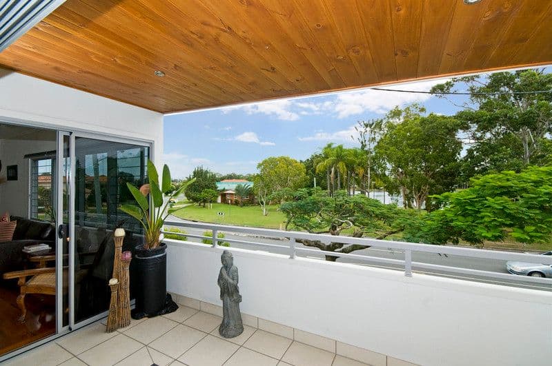 87 Laguna Avenue, PALM BEACH QLD 4221, Palm Beach - Thumbnail 2
