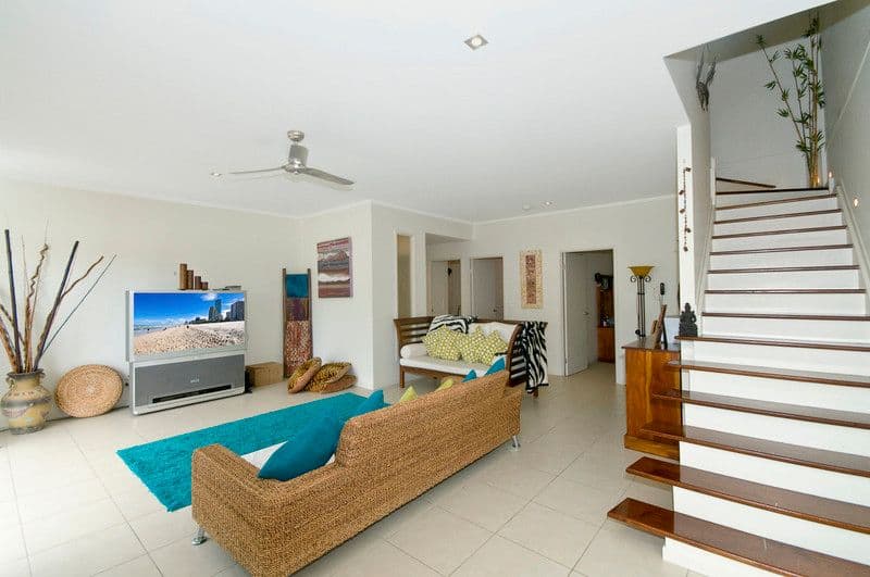 87 Laguna Avenue, PALM BEACH QLD 4221, Palm Beach - Thumbnail 4