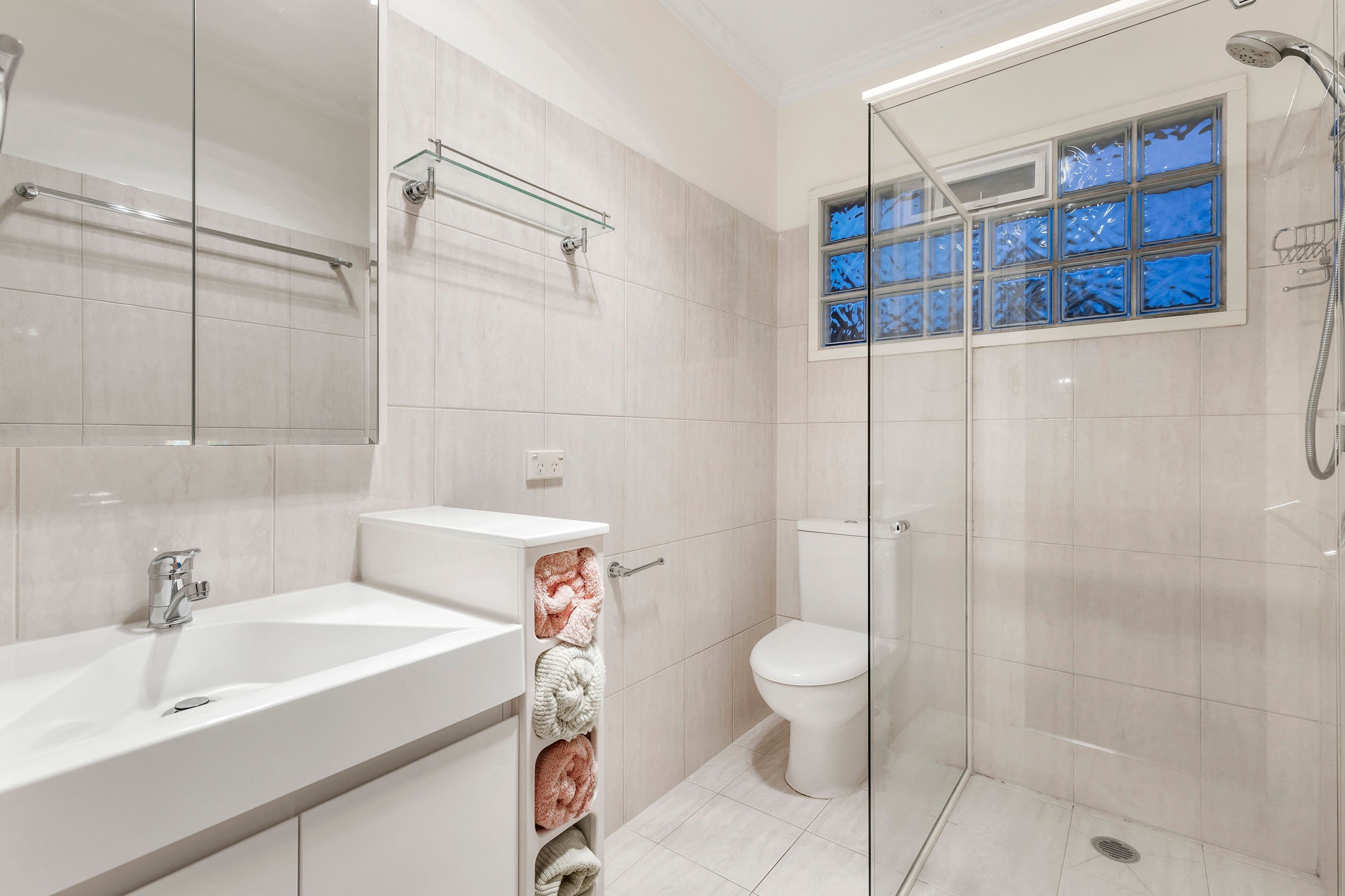 3 Falconer Street, Glen Waverley VIC 3150, Glen Waverley - Thumbnail 7