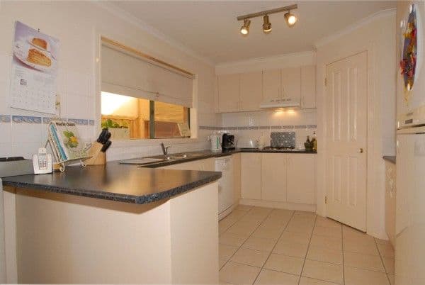 40  Bushlark Drive, Carrum Downs VIC 3201, Carrum Downs - Thumbnail 2