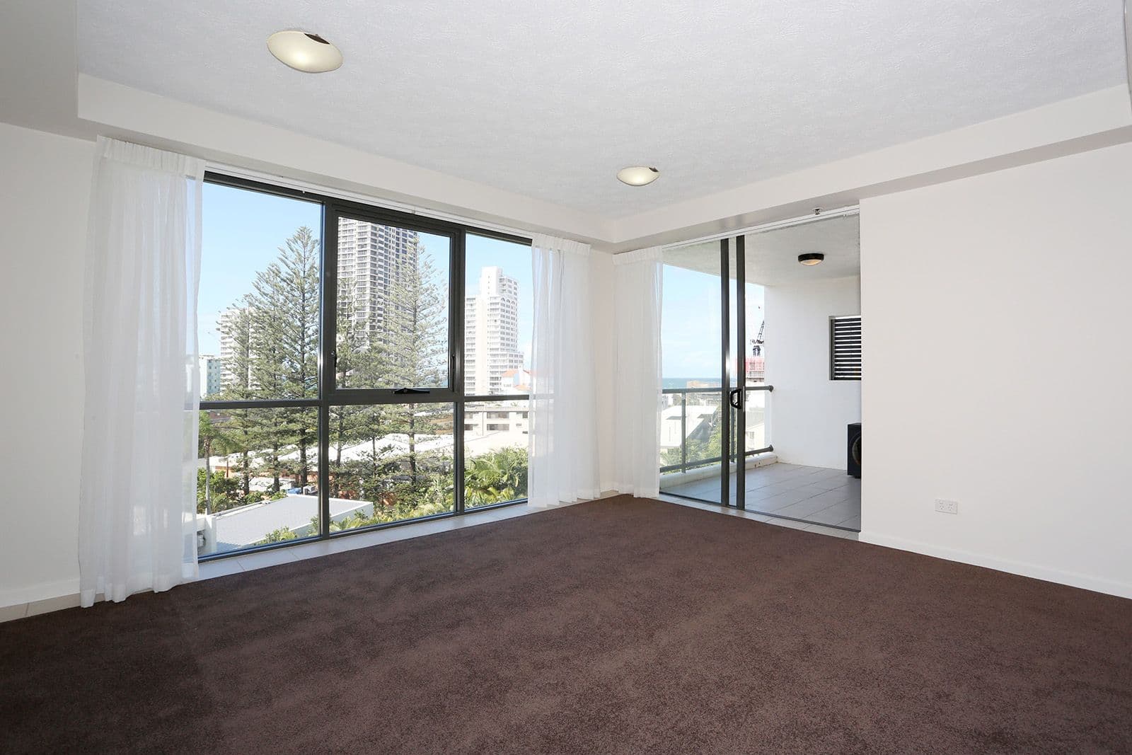 505 'Ipanema' 2865 Gold Coast Highway, Surfers Paradise QLD 4217, Surfers Paradise - Thumbnail 3