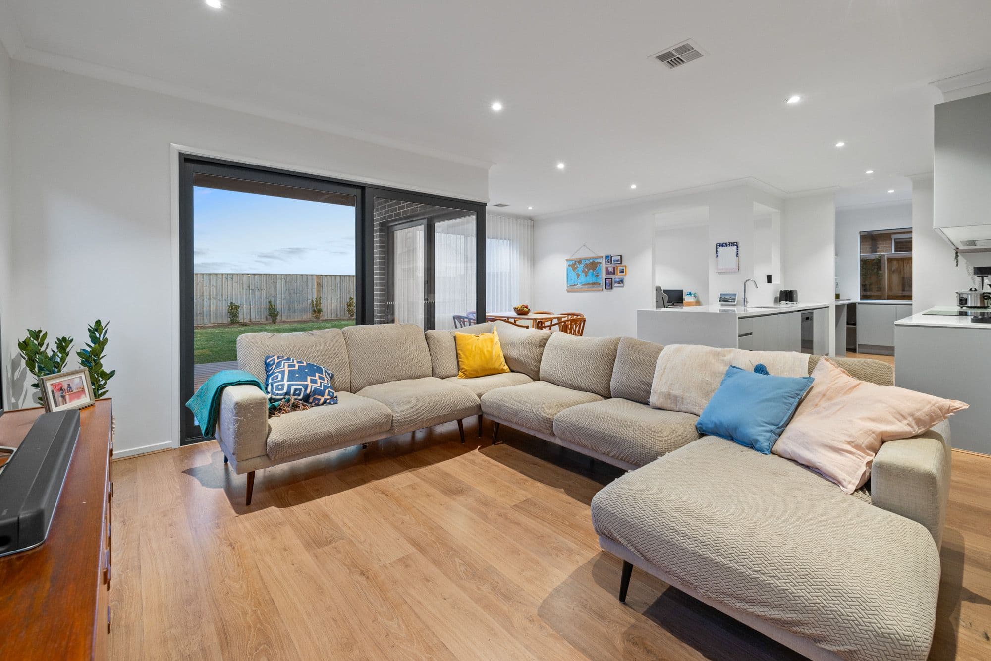 91 Rondo Drive, MANOR LAKES VIC 3024, Manor Lakes - Thumbnail 6