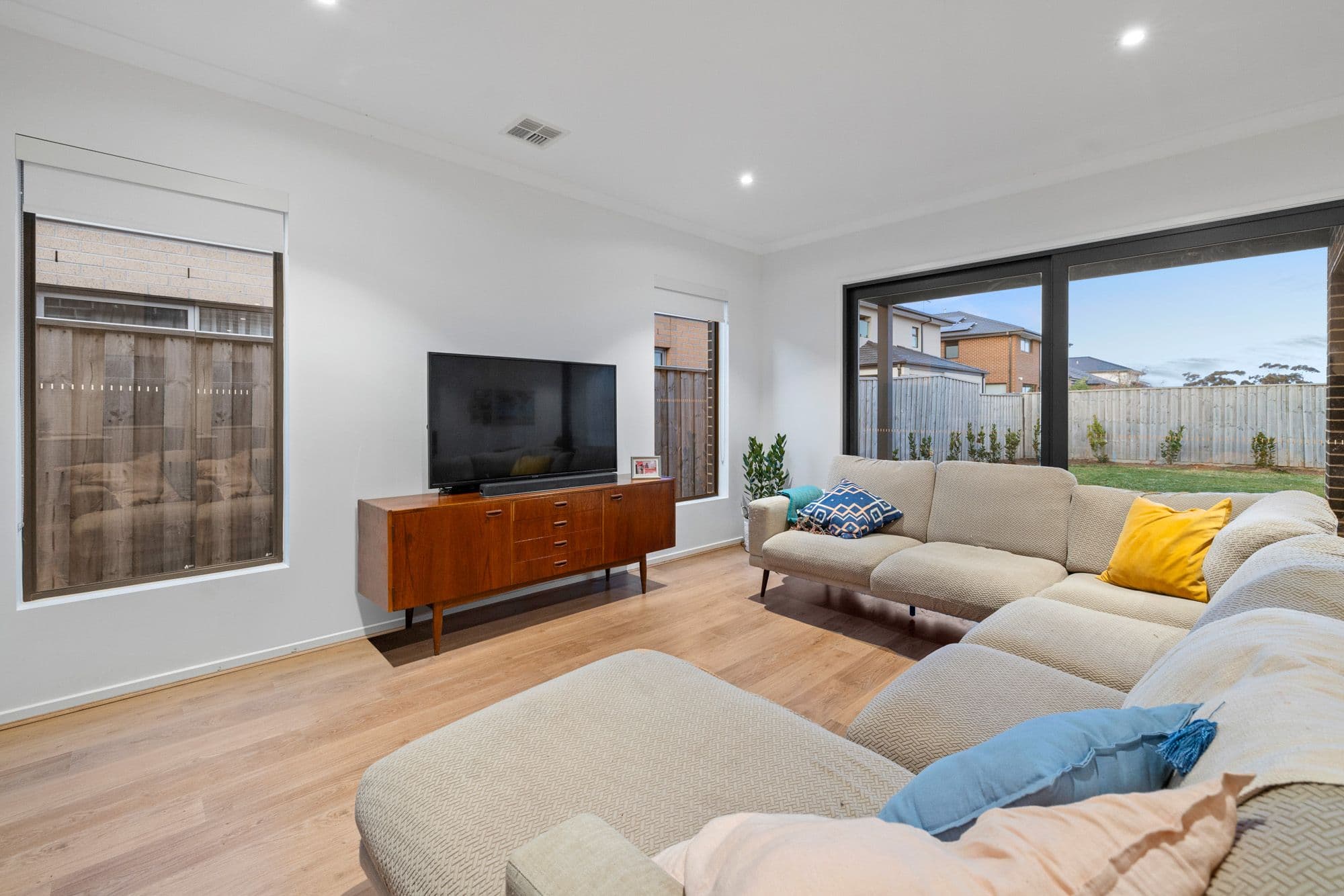 91 Rondo Drive, MANOR LAKES VIC 3024, Manor Lakes - Thumbnail 7