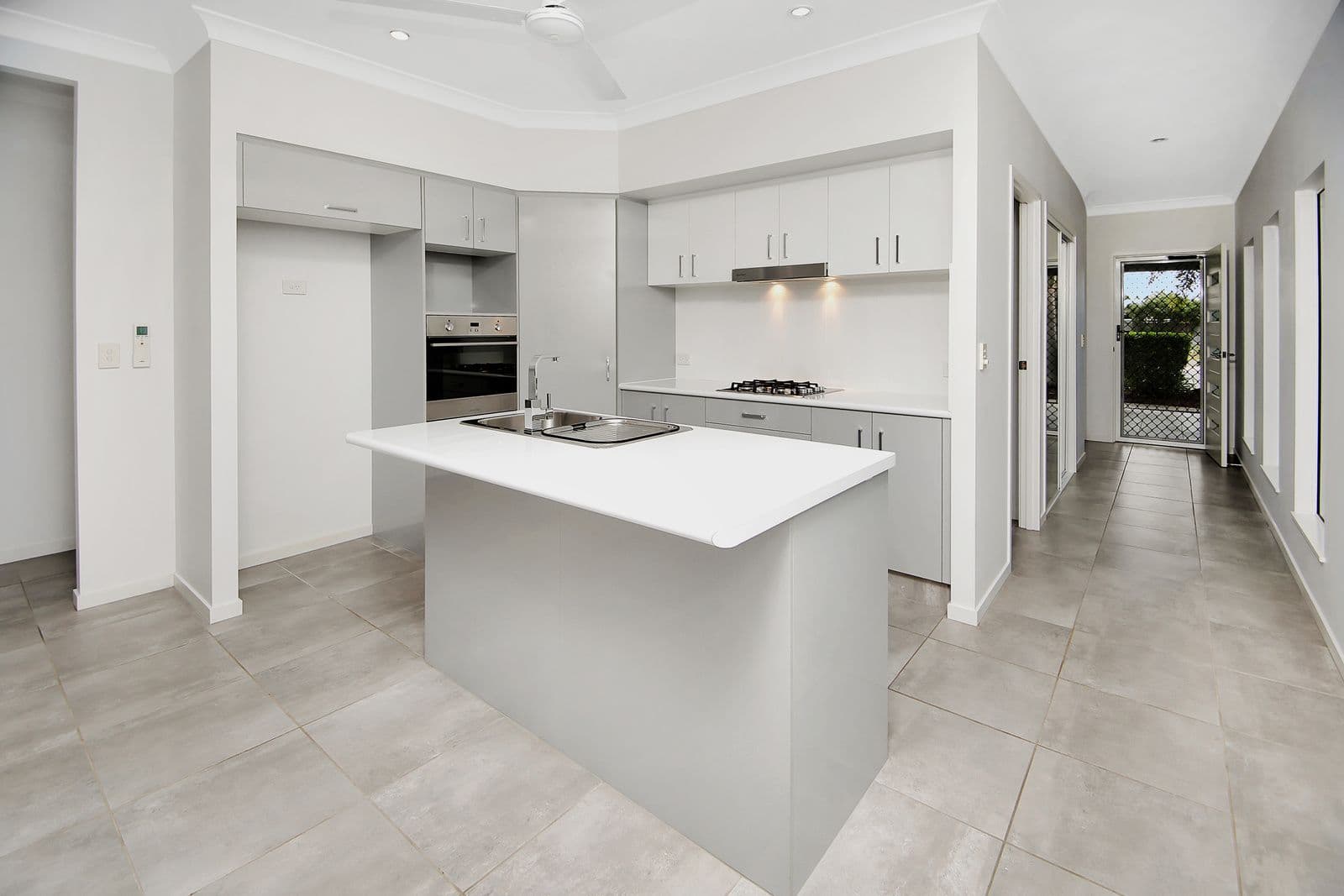 165 Roberts Drive, Trinity Beach QLD 4879, Trinity Beach - Thumbnail 6