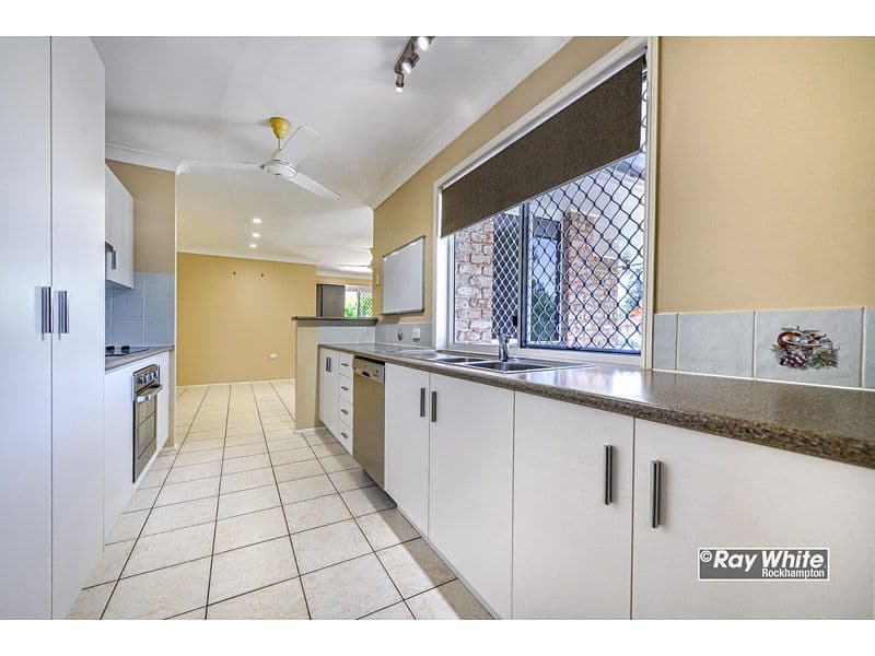 6 Stawell Court, Berserker QLD 4701, Berserker - Thumbnail 3