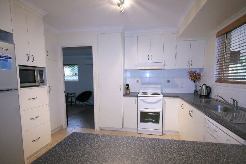 13 Diane Street, MOUNT PLEASANT QLD 4740, Mount Pleasant - Thumbnail 4