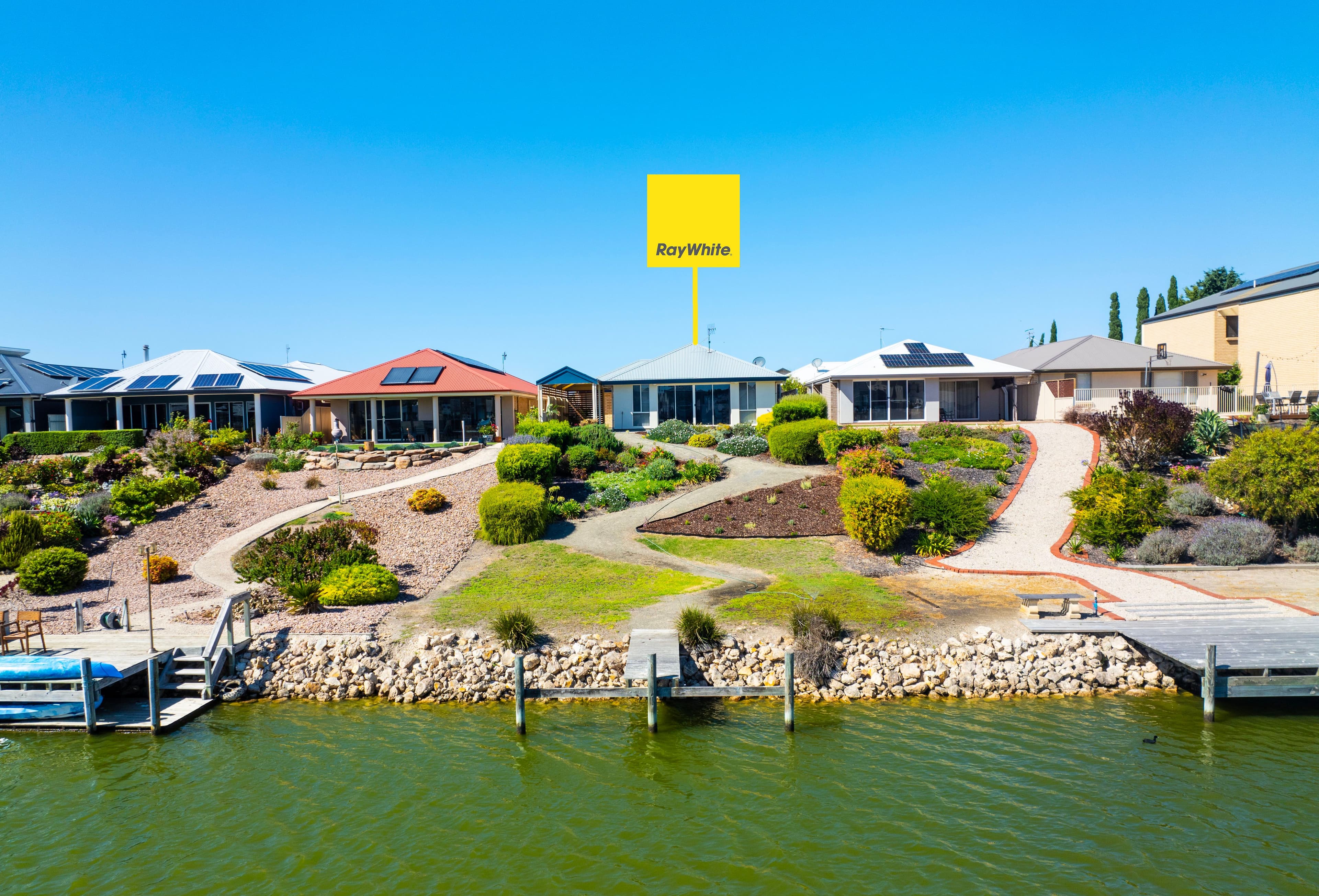 22 Britannia Parade, Hindmarsh Island SA 5214, Hindmarsh Island - Image 1