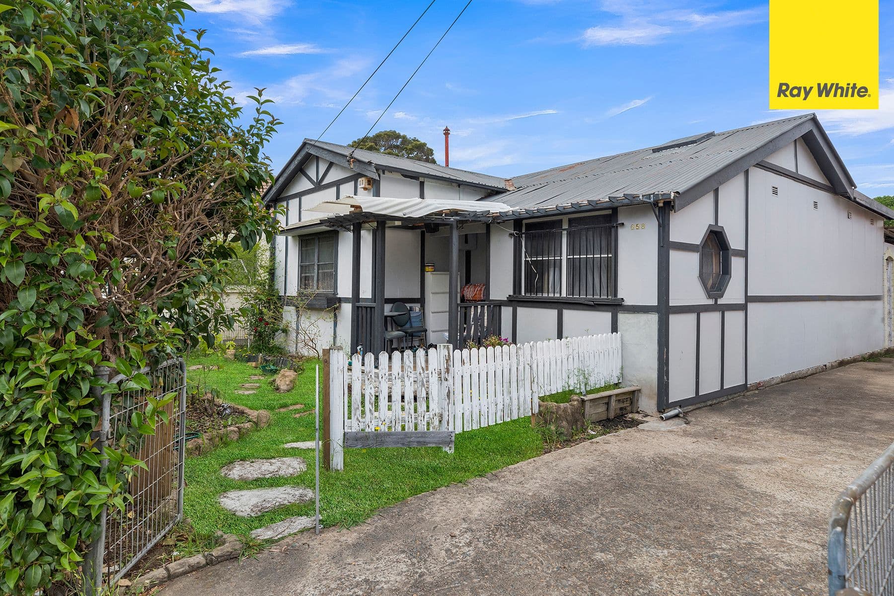 658 Punchbowl Road, Wiley Park NSW 2195, Wiley Park - Image 1