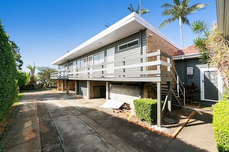 33 Yuletide Street, Holland Park QLD 4121, Holland Park West - Thumbnail 6