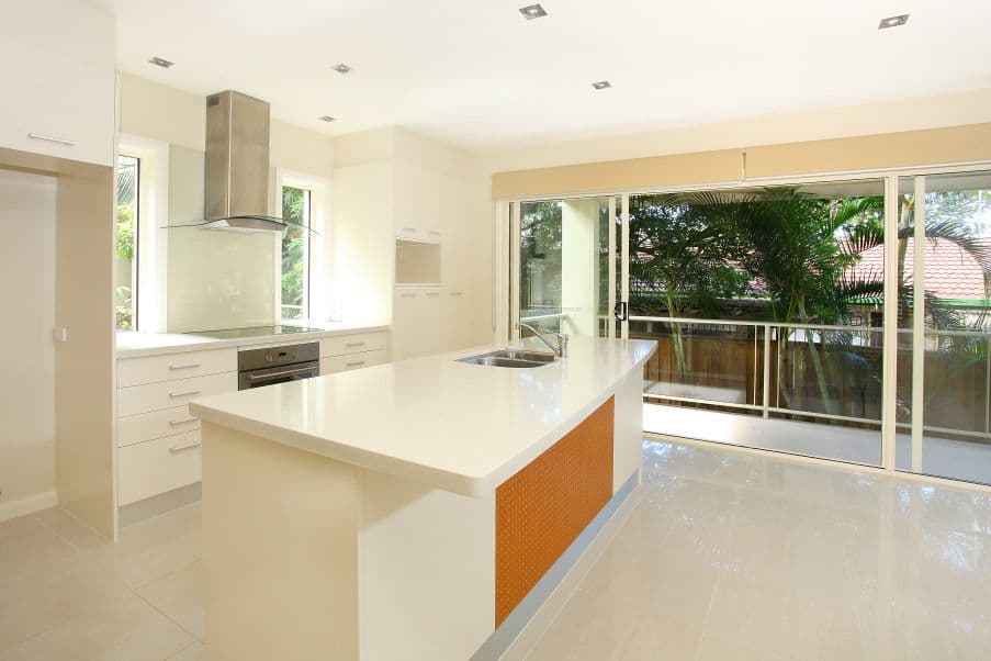 27 Gordon Street, LABRADOR QLD 4215, Labrador - Thumbnail 3