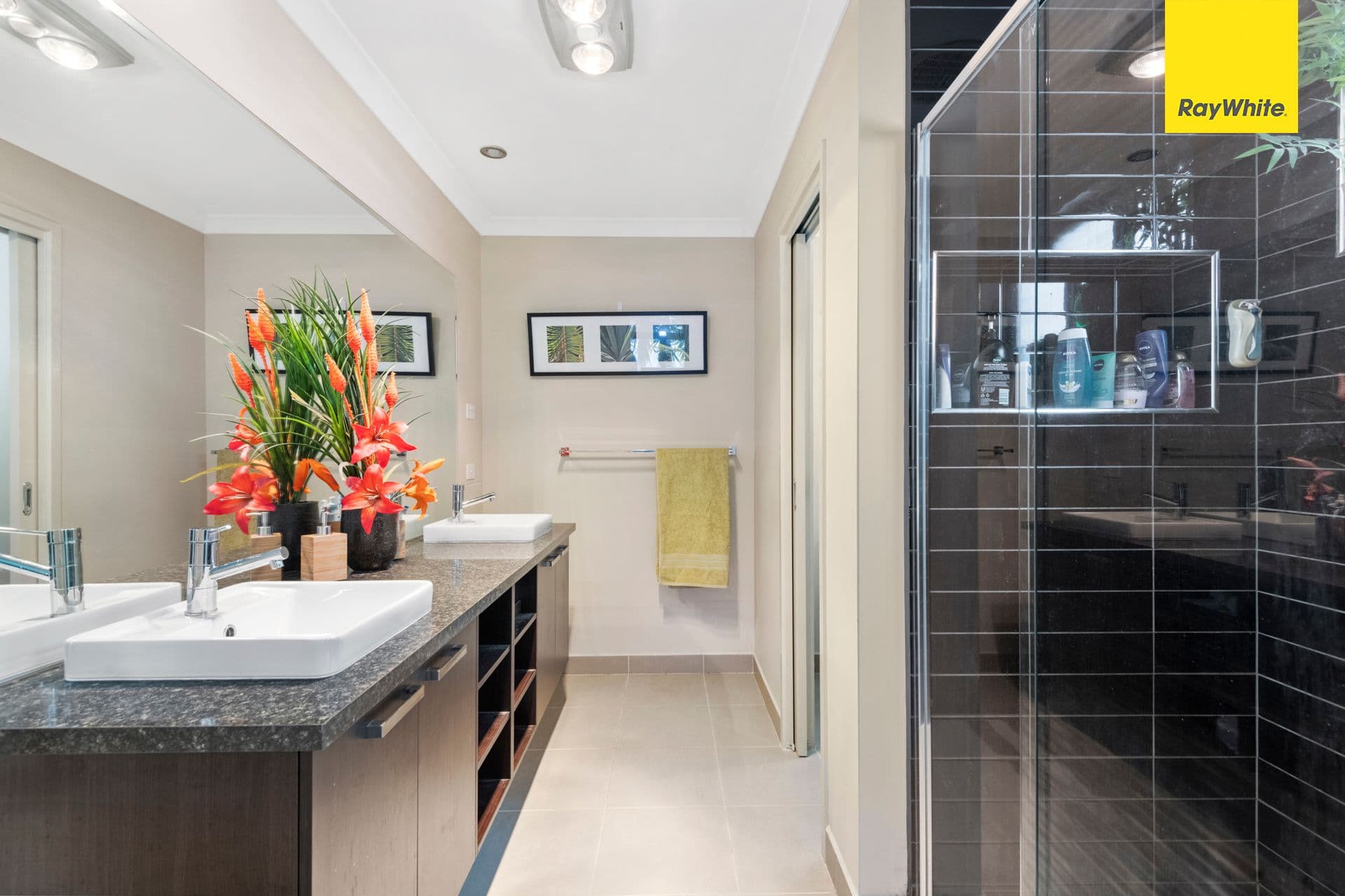 9 Amber Way, COBBLEBANK VIC 3338, Cobblebank - Thumbnail 3