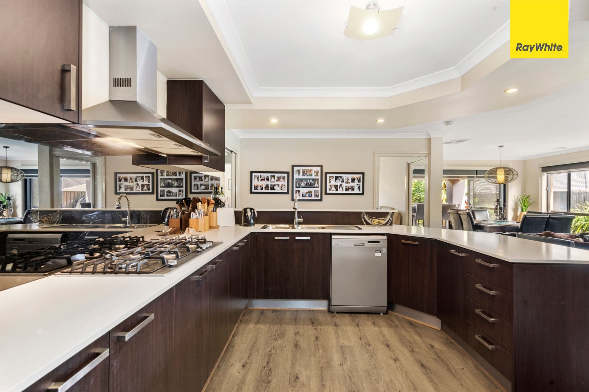 9 Amber Way, COBBLEBANK VIC 3338, Cobblebank - Thumbnail 5