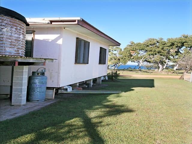 12 South End Terrace (Curtis Island), GLADSTONE QLD 4680, Gladstone Central - Thumbnail 3