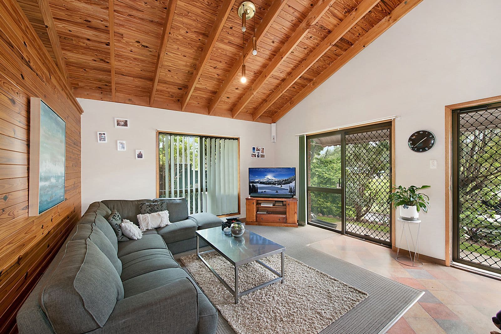 84 Pareena Crescent, Mansfield QLD 4122, Mansfield - Thumbnail 2