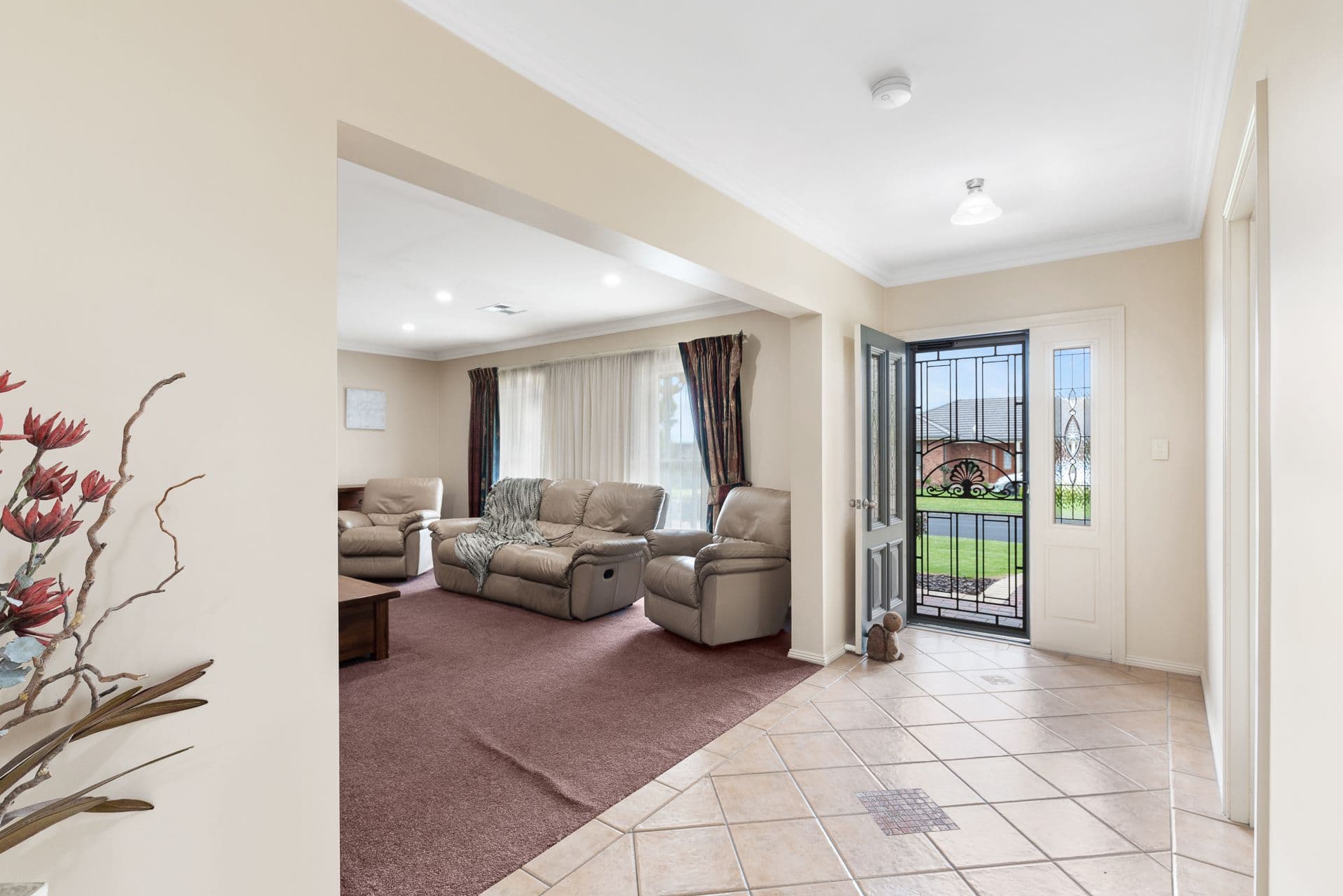 14 Woodhaven Place, Mount Gambier SA 5290, Mount Gambier - Thumbnail 2