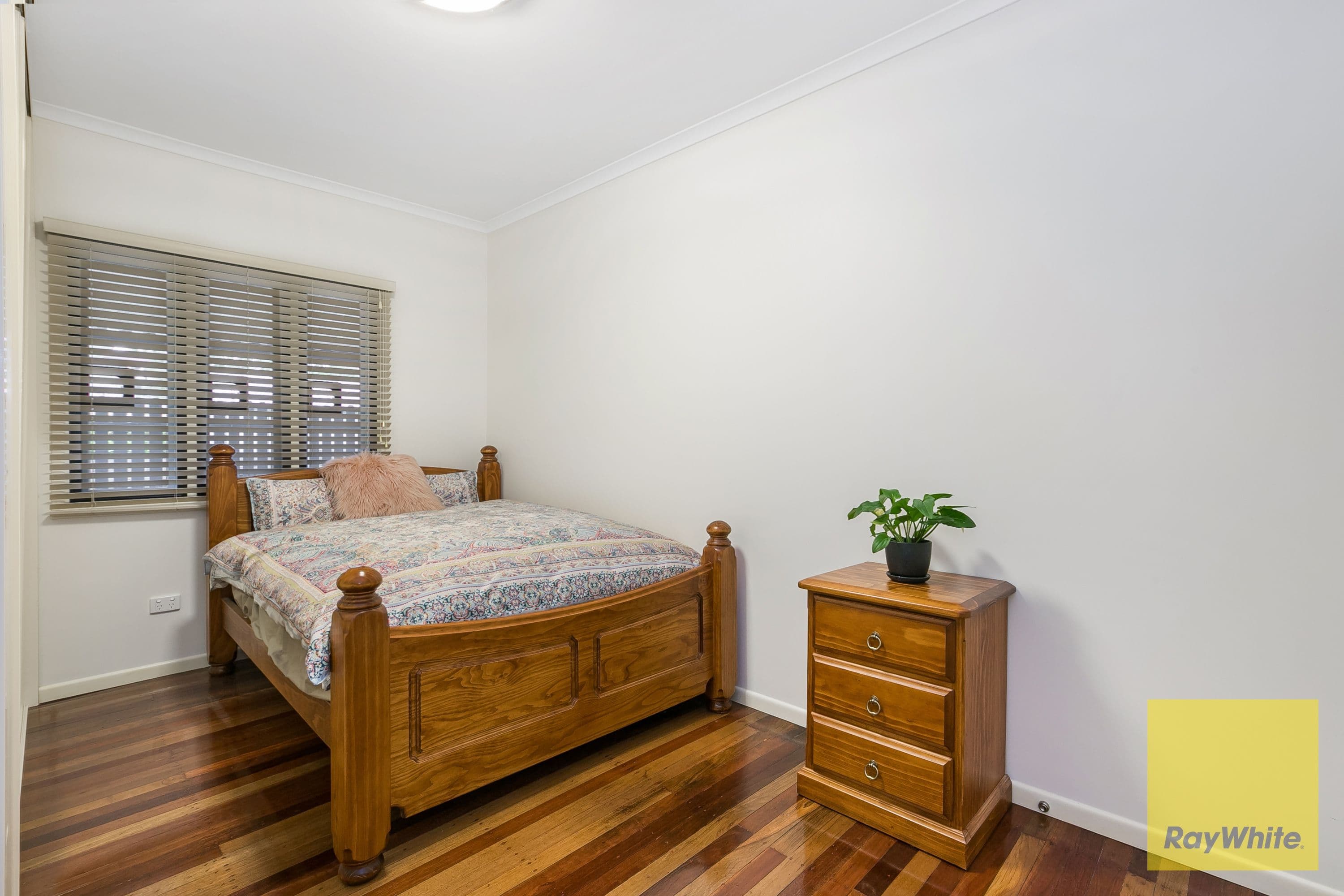 16 Coleman Street, Graceville QLD 4075, Graceville - Thumbnail 7