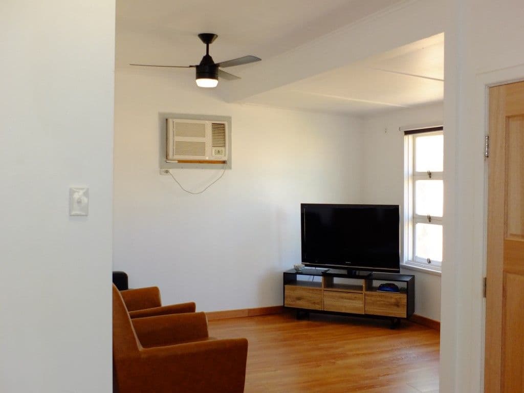 17 Young Street, Wallaroo SA 5556, Wallaroo - Thumbnail 2