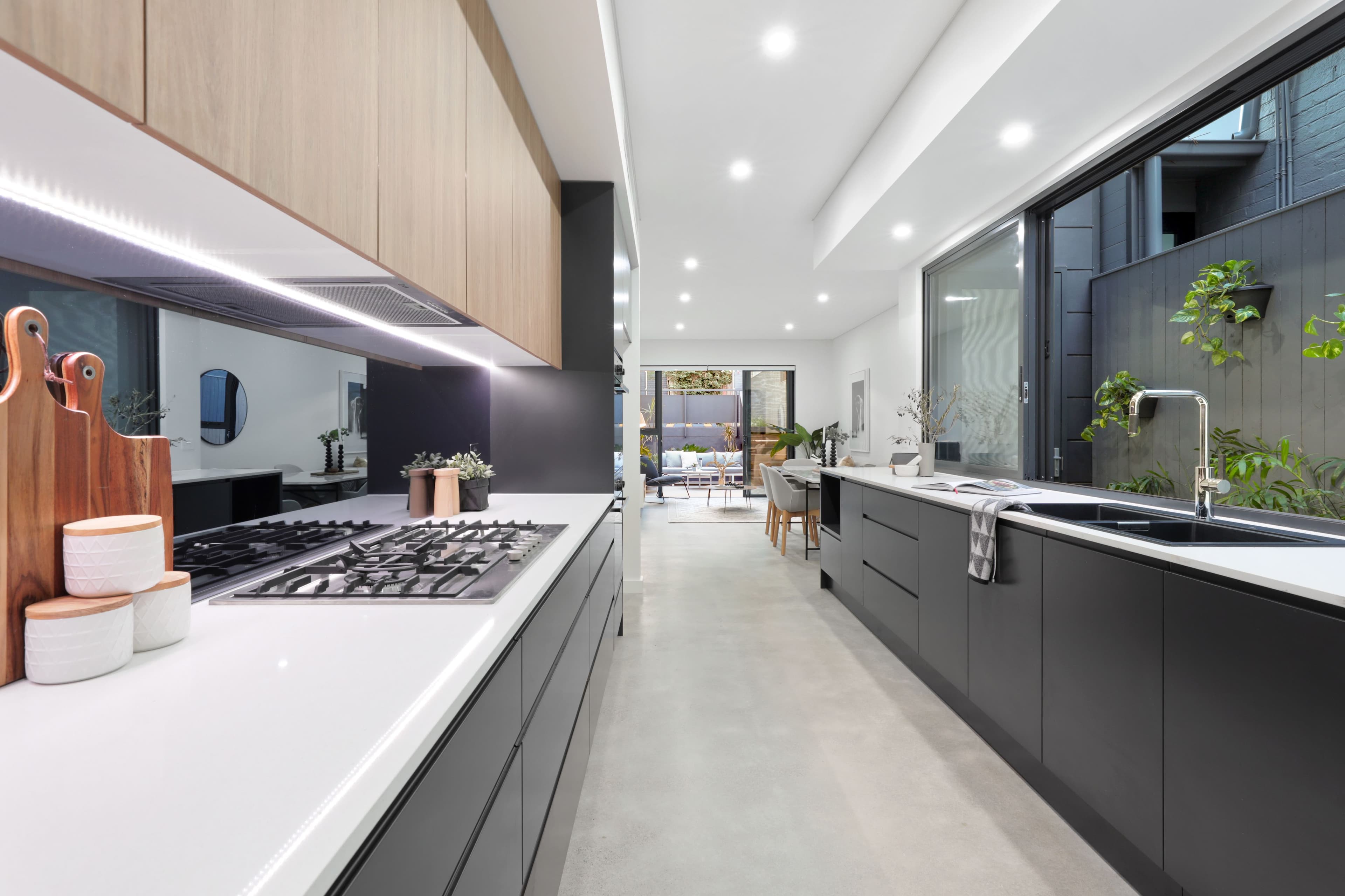 27 Darley Street, Newtown - Image 1
