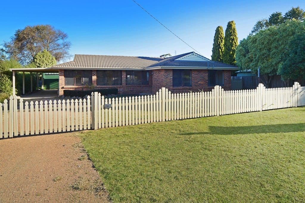 16 Australia Avenue, New Berrima - Image 1