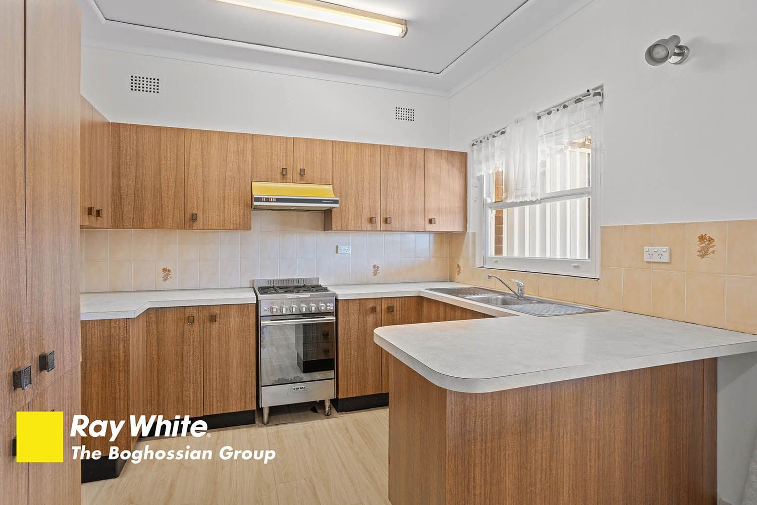 24 Demaine Avenue, Bexley North NSW 2207, Bexley North - Thumbnail 7