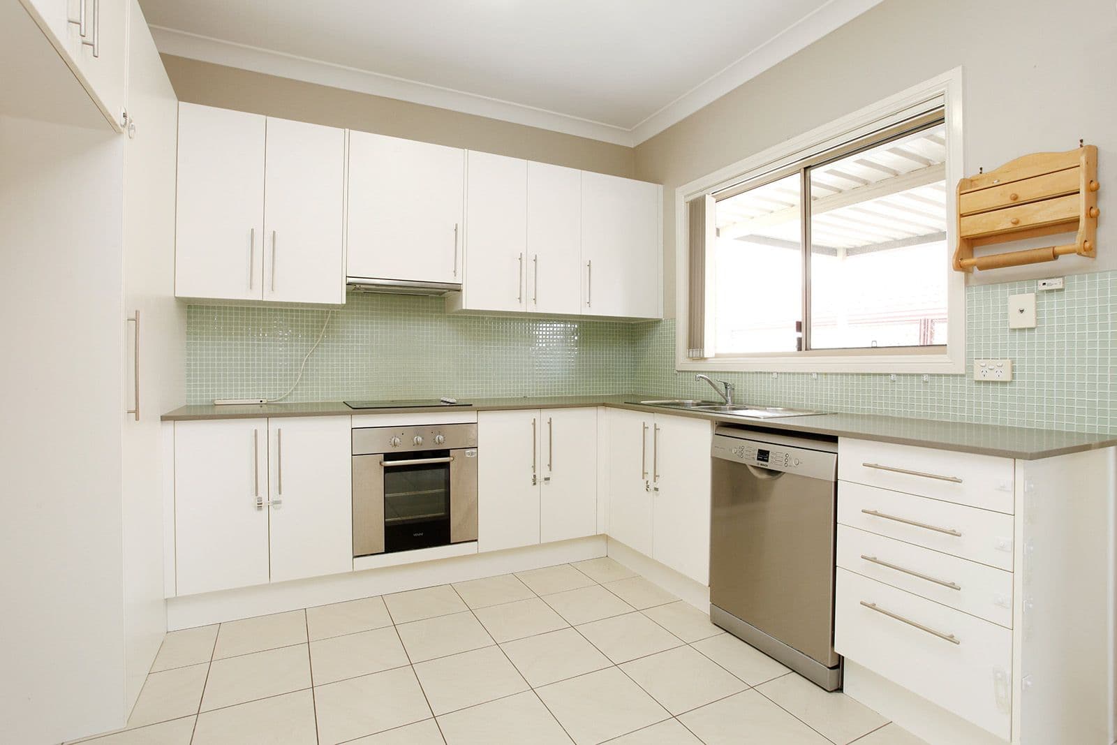 24 Blenheim Avenue, Rooty Hill NSW 2766, Rooty Hill - Thumbnail 5