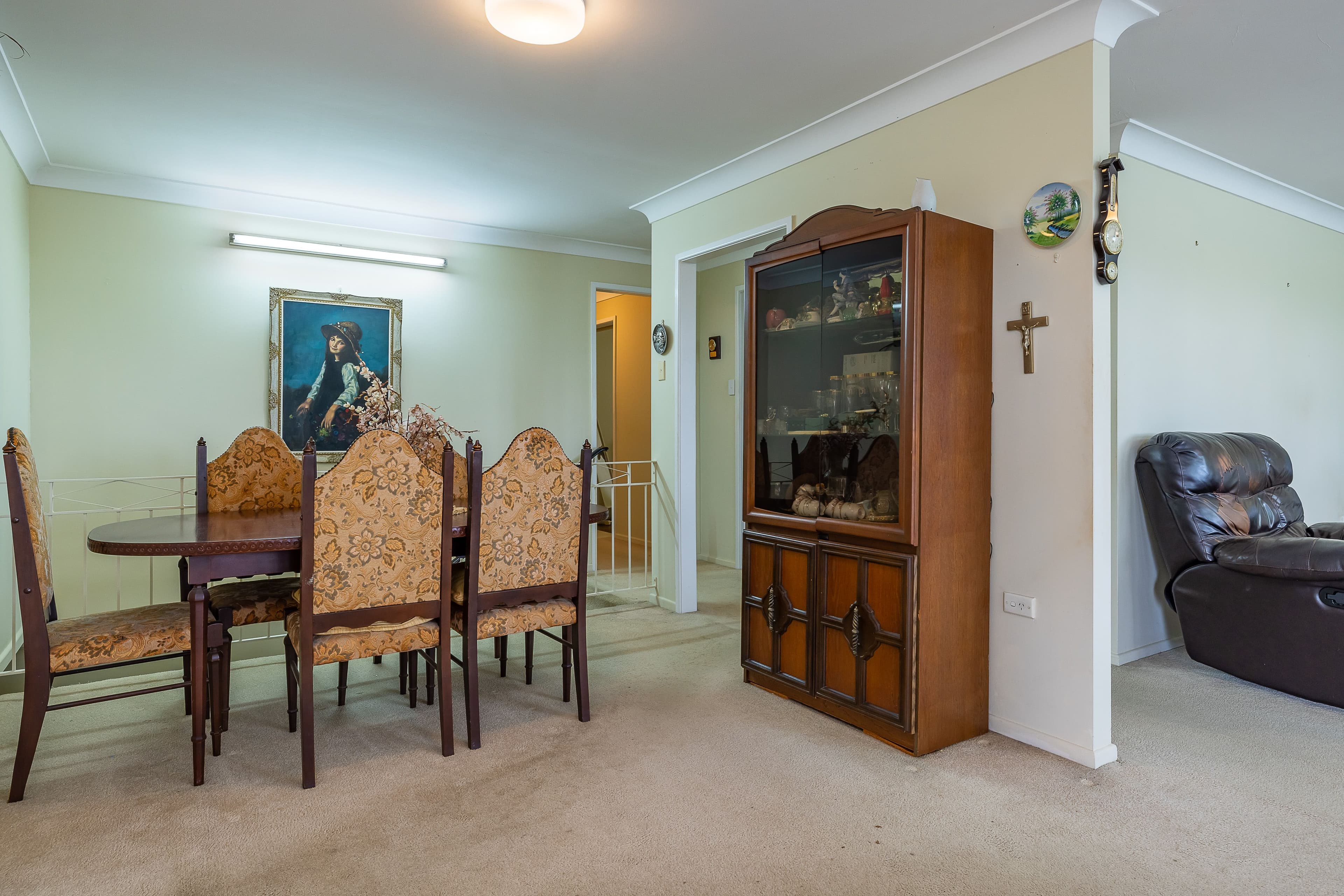77 Dagmar Street, Holland Park West QLD 4121, Holland Park West - Thumbnail 4