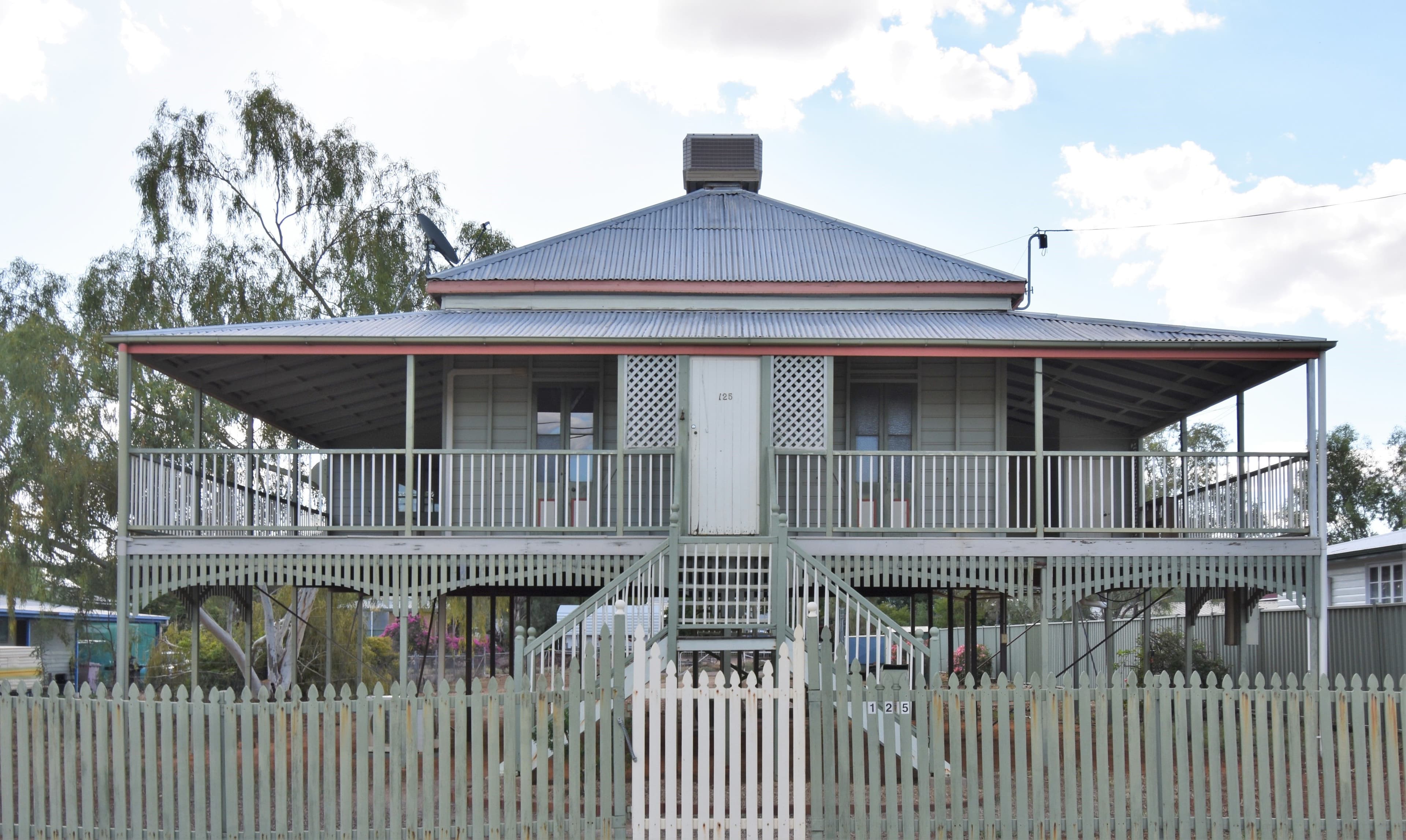 125 Emu Street, Longreach QLD 4730, Longreach - Image 1