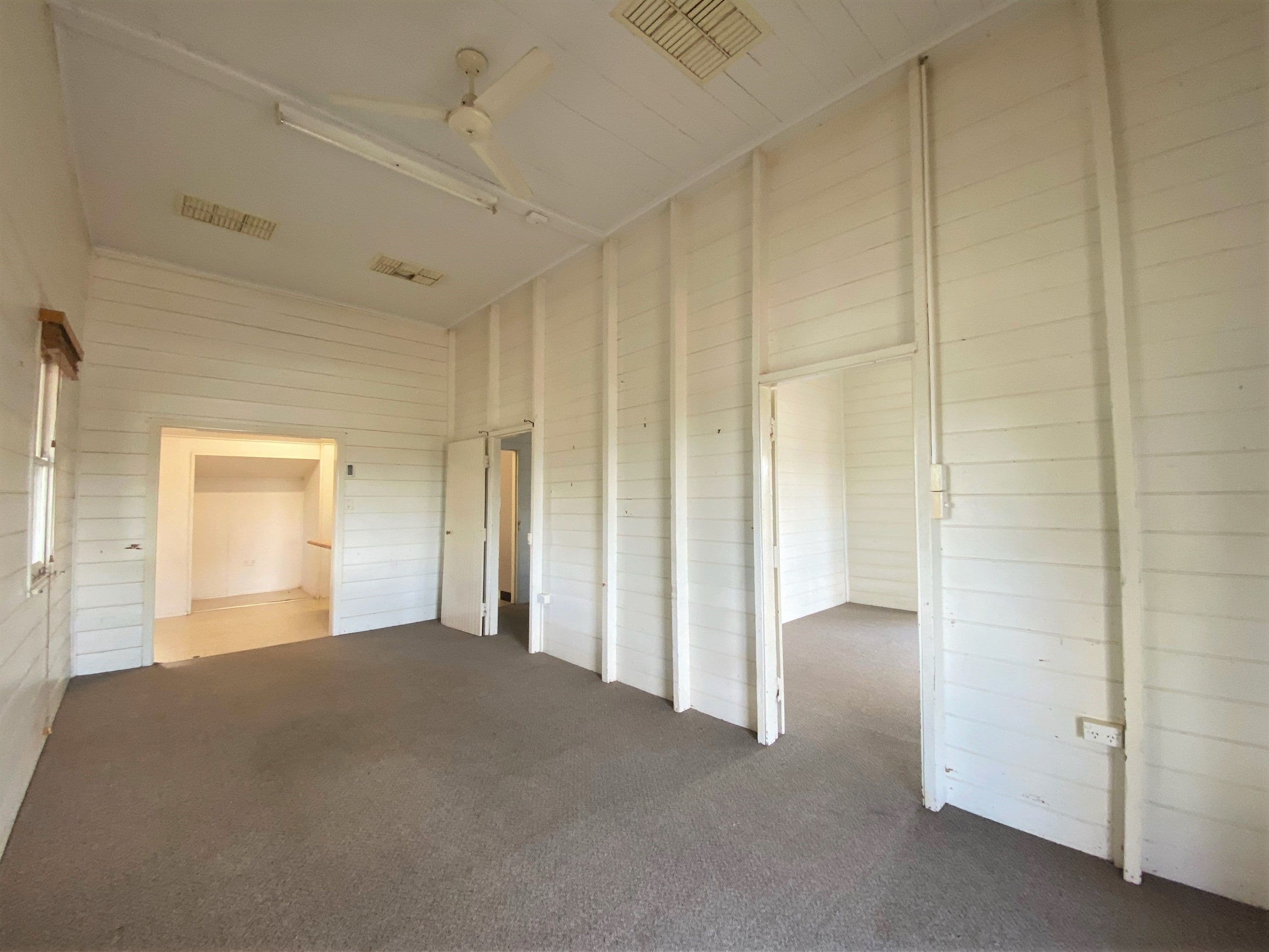 125 Emu Street, Longreach QLD 4730, Longreach - Thumbnail 4