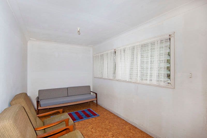 9 Ocean View Road, GOROKAN NSW 2263, Gorokan - Thumbnail 7