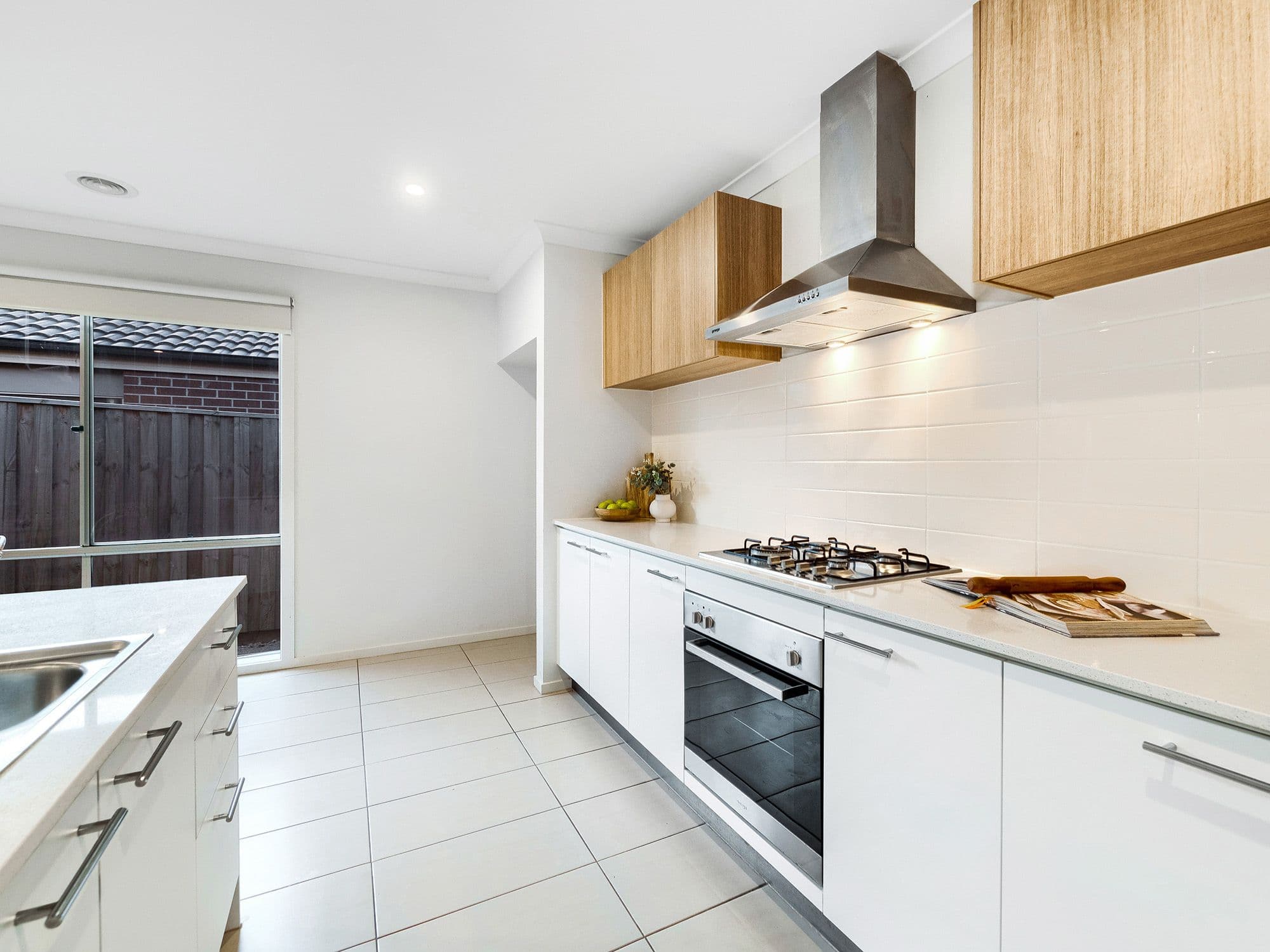 39 Moroak Crescent, Clyde North VIC 3978, Clyde North - Thumbnail 5