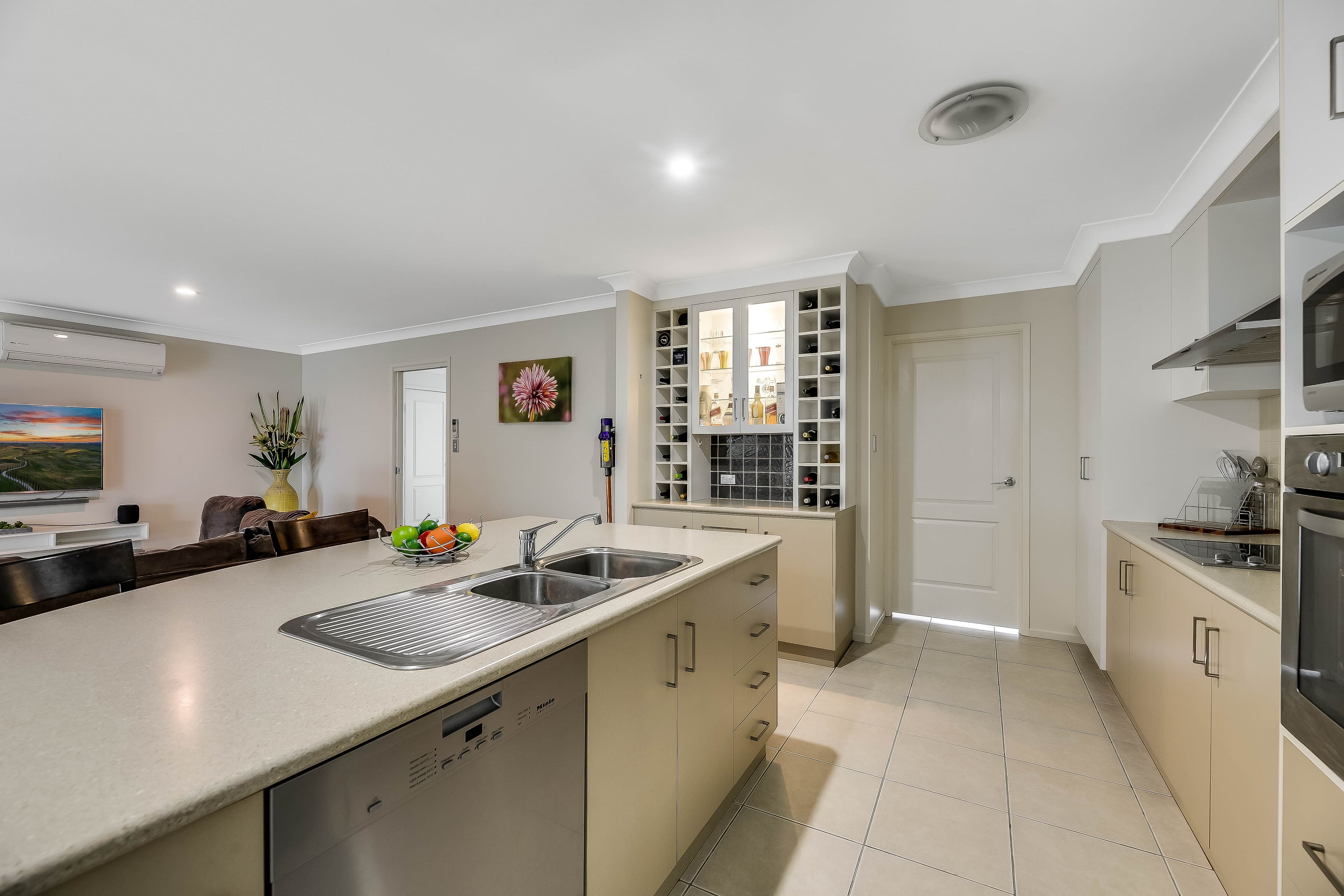 3 Phoebe Court, Cotswold Hills QLD 4350, Cotswold Hills - Thumbnail 3