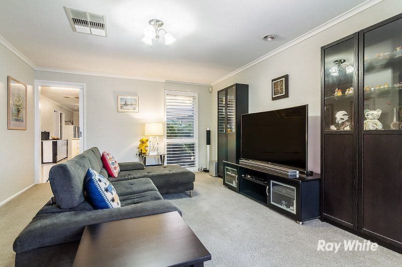 37 Joyce Street, Cranbourne West VIC 3977, Cranbourne West - Thumbnail 4