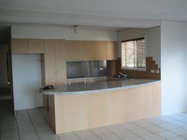 138 Marine Parade, MIAMI QLD 4220, Miami - Thumbnail 2