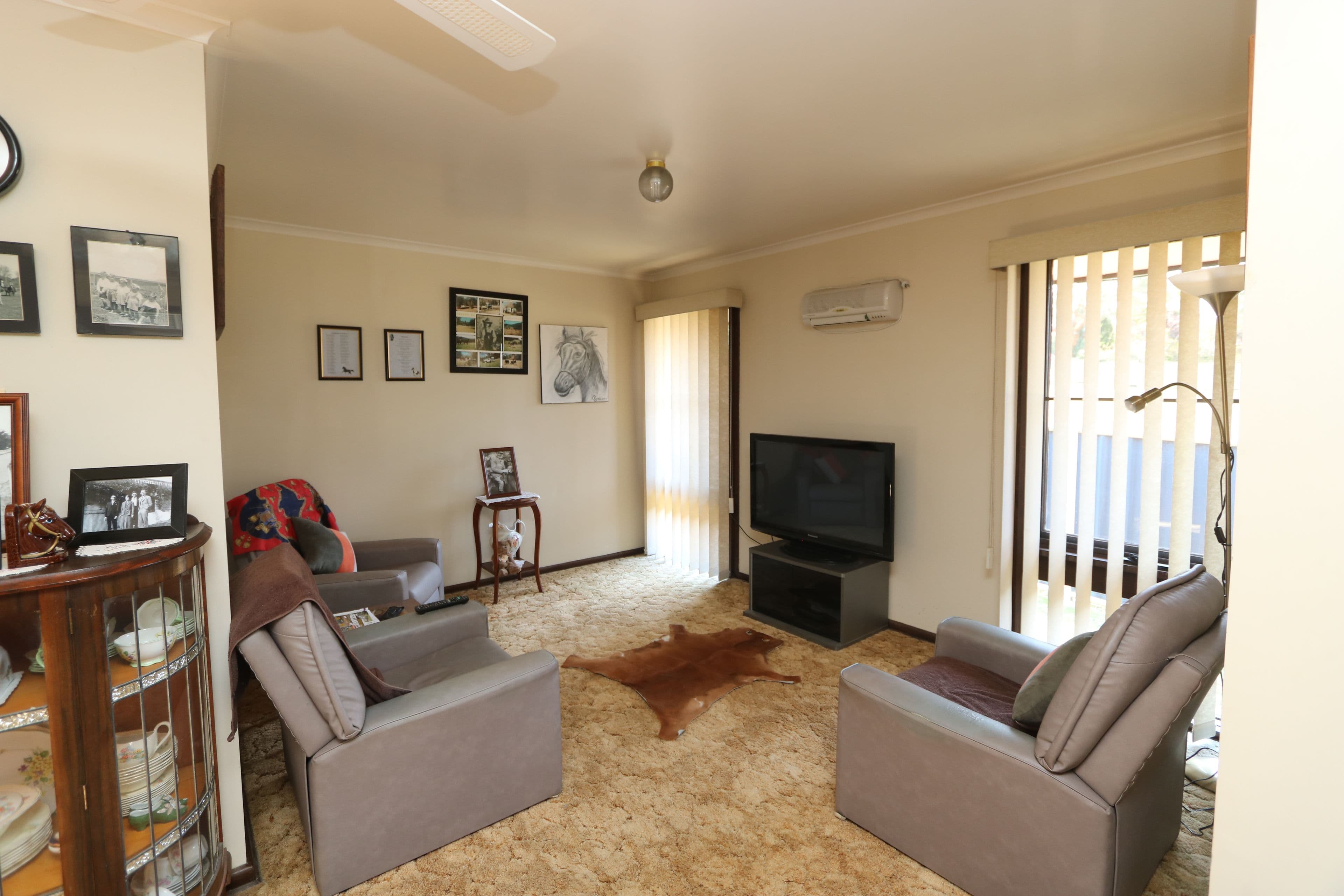 55 Duncan Street, Tenterfield - Thumbnail 2