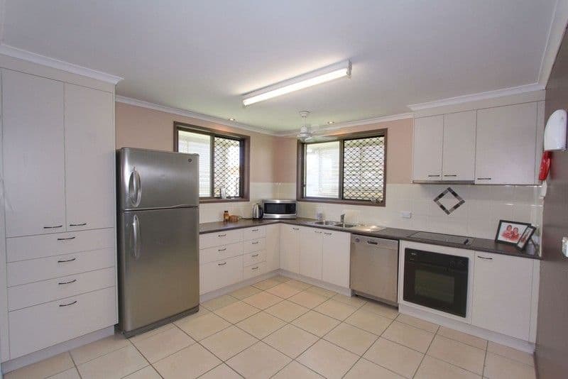 92 Sims Road, WALKERVALE QLD 4670, Walkervale - Thumbnail 2