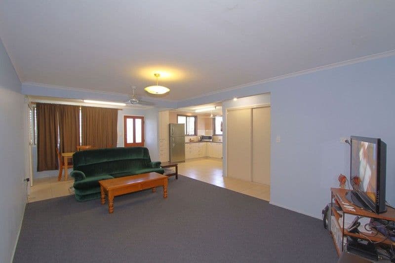 92 Sims Road, WALKERVALE QLD 4670, Walkervale - Thumbnail 3