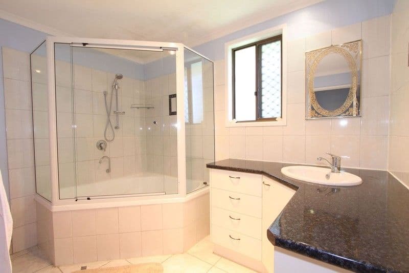 92 Sims Road, WALKERVALE QLD 4670, Walkervale - Thumbnail 4