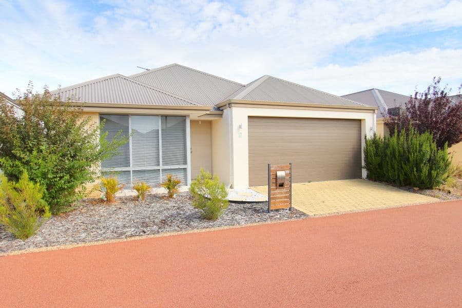7 Linkwater Pass, Southern River WA 6110, Southern River - Thumbnail 2