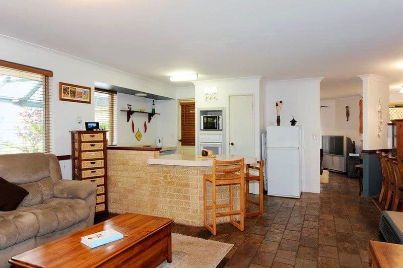 9 Middleton, WAIKIKI WA 6169, Waikiki - Thumbnail 6